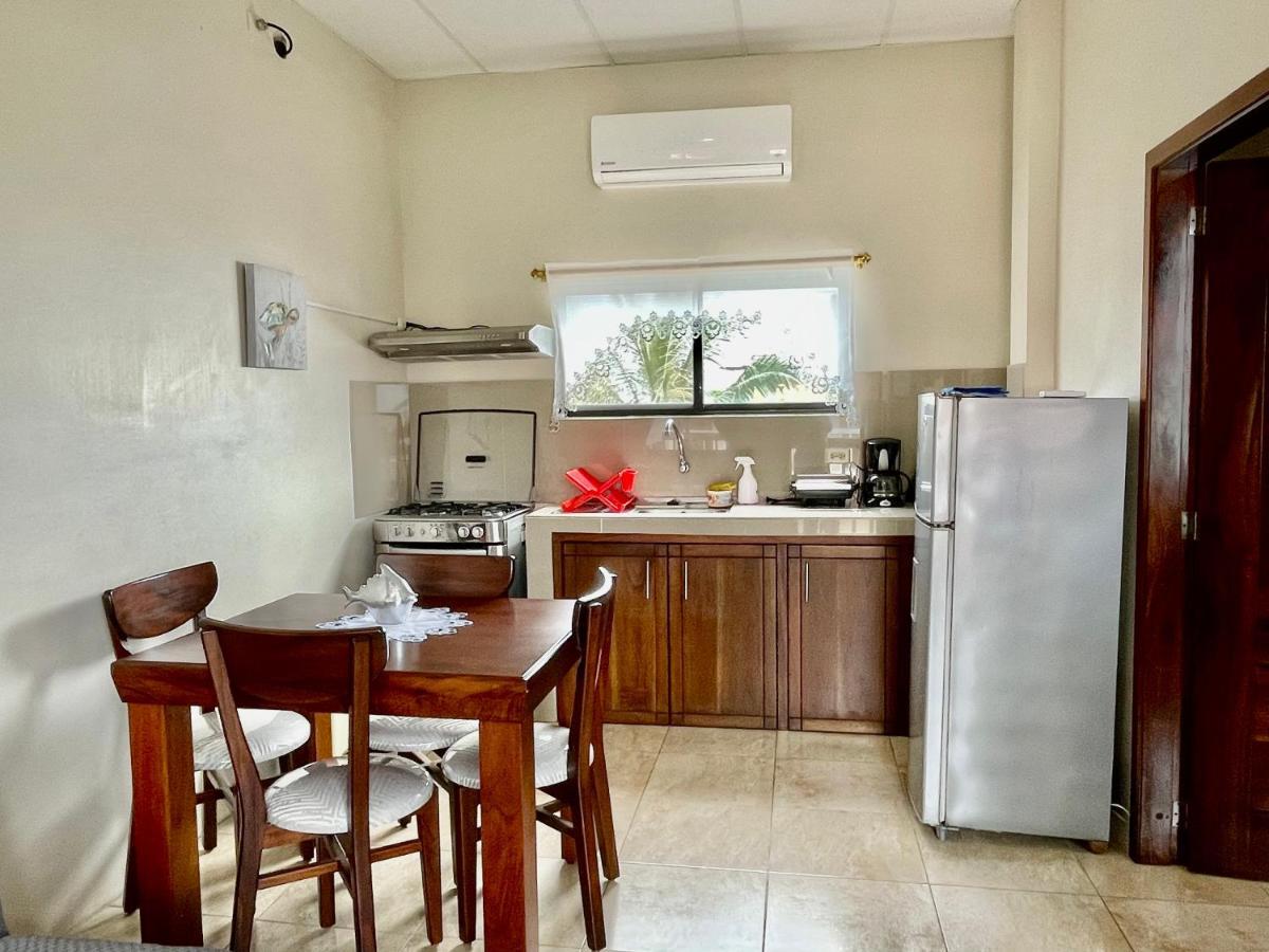 Apartahotel Casa Soleil Puerto Villamil Esterno foto