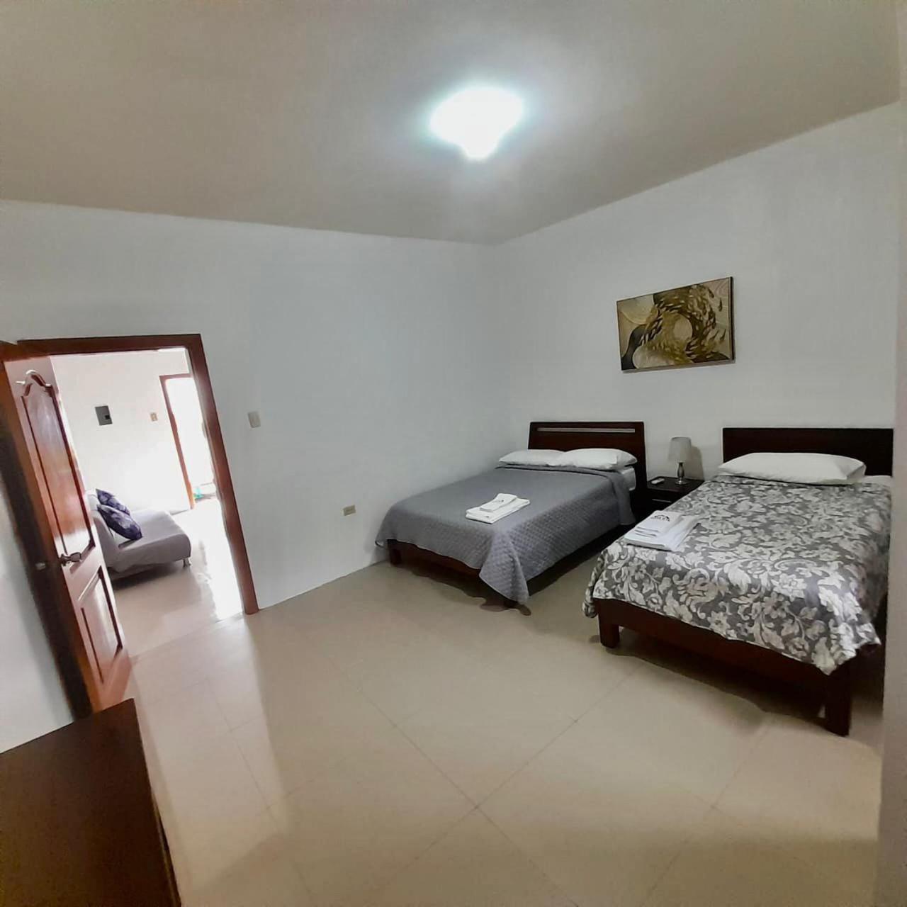 Apartahotel Casa Soleil Puerto Villamil Camera foto
